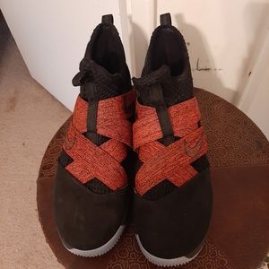 Final price Mens nike sneakers